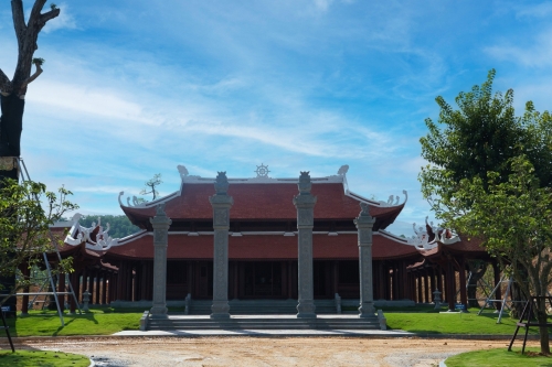 Công viên nghĩa trang Thiên Đường